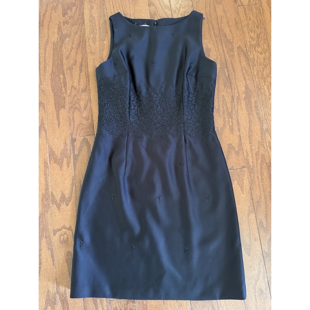 Kay Unger Black Sheath Dress 6 Sleeveless Embroidered Formal Elegant
